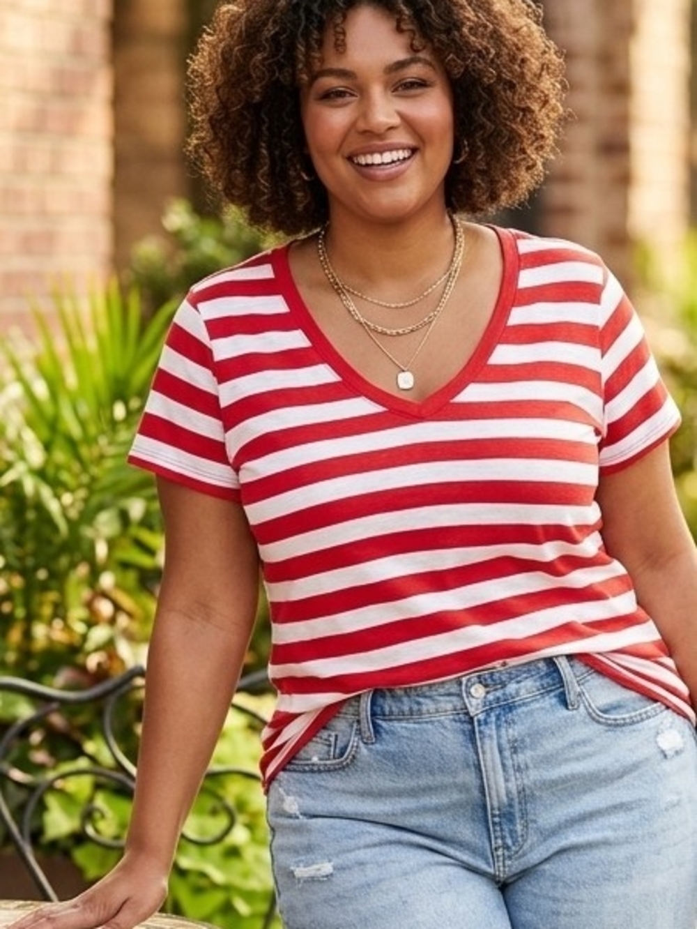 Extra Touch Red & White Striped V-Neck Tee Soft Casual Everyday Top Size XL
